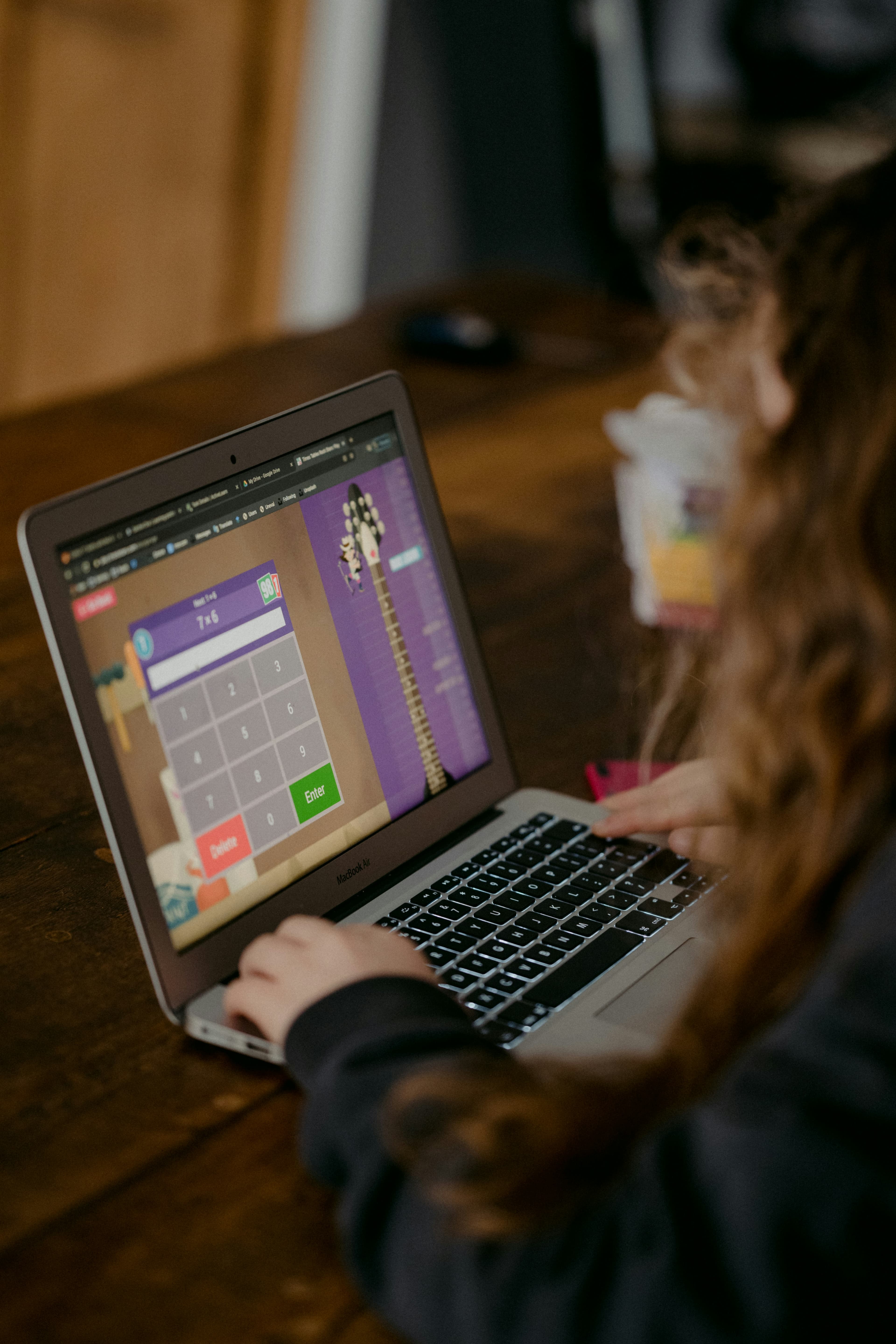 Connect with peers and Take Quiz's